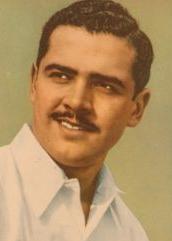 Aldabe Carlos En Una Baldosa