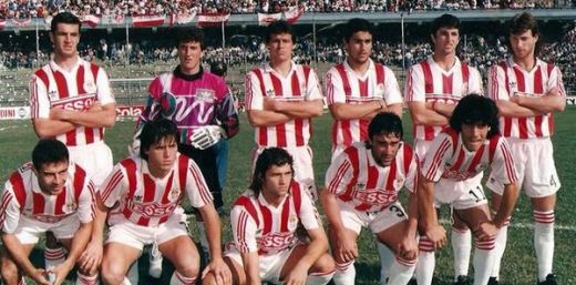 estudiantes2juegosdecamisetas